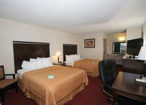 фото отеля Quality Inn, Mount Airy, NC