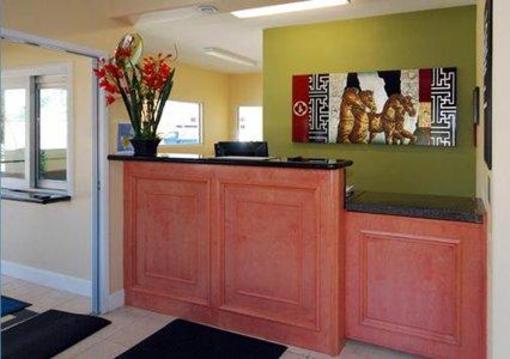 фото отеля Rodeway Inn & Suites Alvine