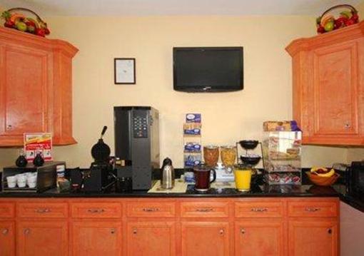 фото отеля Rodeway Inn & Suites Alvine