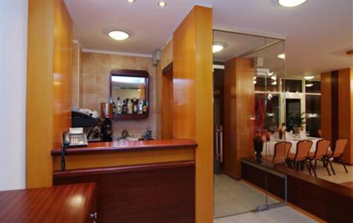 фото отеля Hotel Jasmine Brasov