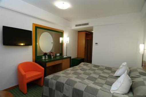 фото отеля Hotel Jasmine Brasov