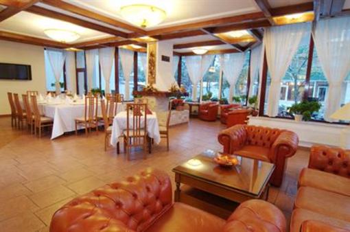 фото отеля Hotel Jasmine Brasov