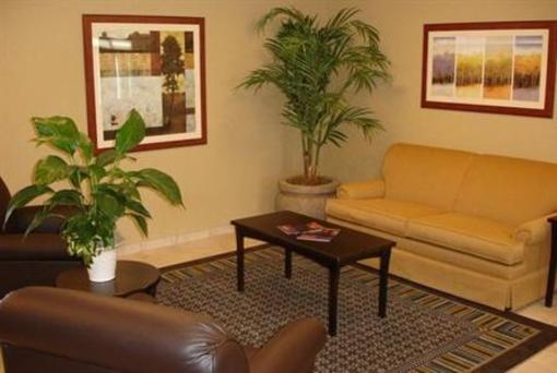 фото отеля Candlewood Suites Yuma