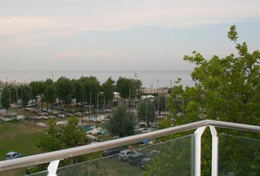 фото отеля Sunrise Residence