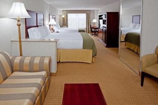 фото отеля Holiday Inn Express Hotel & Suites Newton Sparta