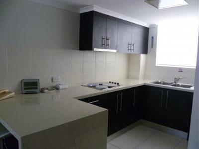 фото отеля The Hill Apartments Gold Coast