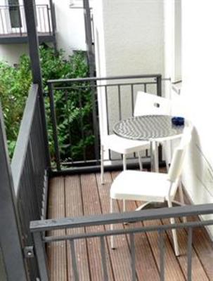 фото отеля Berlin Cribs Prenzlauer Berg