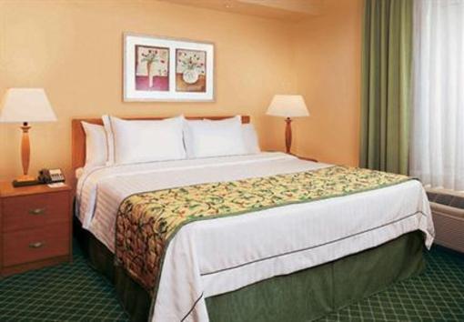 фото отеля Fairfield Inn Detroit Auburn Hills