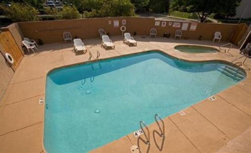 фото отеля Econo Lodge Inn & Suites Santa Fe