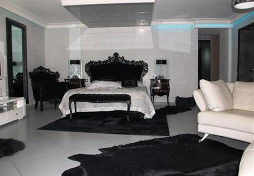 фото отеля Cannes Immo Concept Latour Maubourg