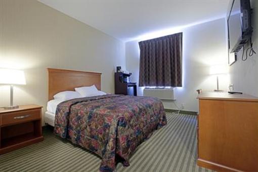 фото отеля Americas Best Value Inn Brooklyn