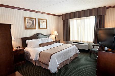фото отеля BEST WESTERN Fairfield Executive Inn