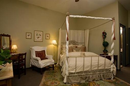 фото отеля Hanford House Inn