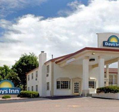 фото отеля Days Inn Central Colorado Springs