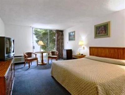 фото отеля Travelodge Corpus Christi Airport