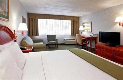 фото отеля Holiday Inn Express Altoona