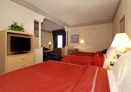 фото отеля Comfort Suites Fort Wayne