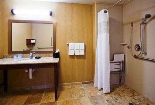 фото отеля Hampton Inn & Suites Minot Airport