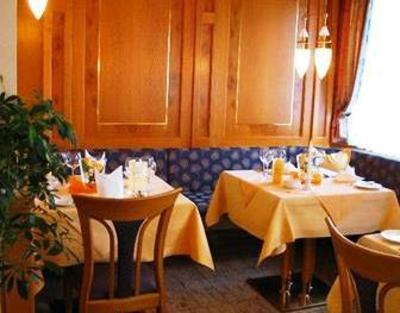 фото отеля Hotel Zum Löwen Friedewald