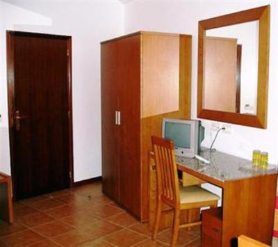 фото отеля Residencial Familia