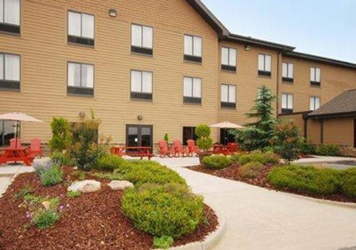 фото отеля Comfort Inn & Suites Blue Ridge