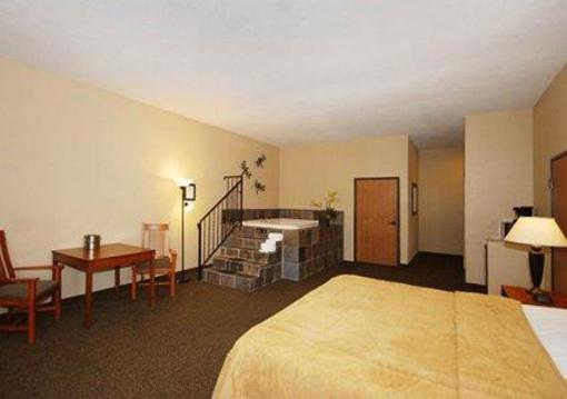 фото отеля Comfort Inn & Suites Blue Ridge