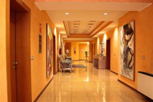 фото отеля Hotel Matteotti Vercelli