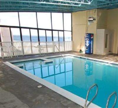 фото отеля Surfside Oceanfront Inn & Suites