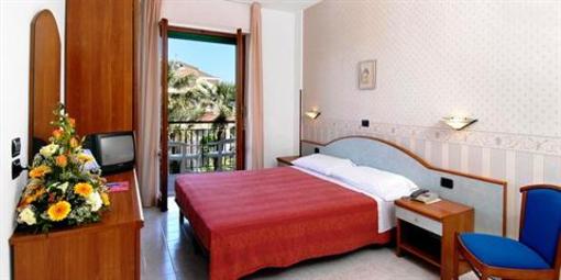фото отеля Hotel Relax San Benedetto del Tronto