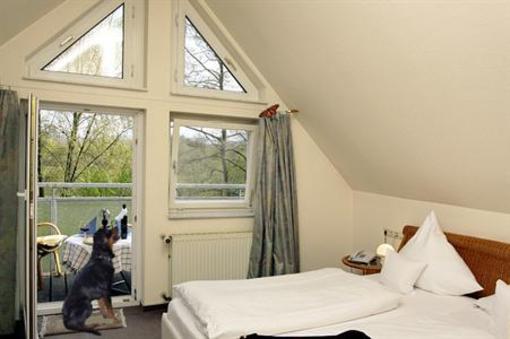 фото отеля Hotel Adler Waiblingen