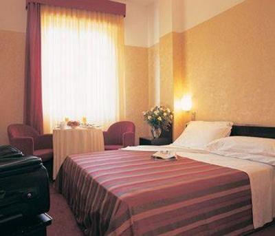 фото отеля Hotel Sant Ambroeus