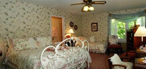 фото отеля Blue Mountain Mist Country Inn and Cottages Sevierville