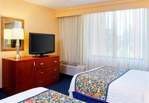 фото отеля Courtyard by Marriott Columbus