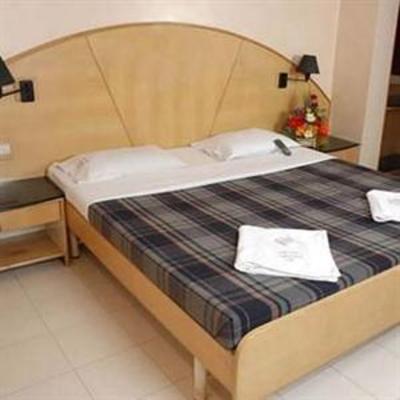 фото отеля Hotel Madhav International