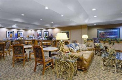фото отеля Hampton Inn Kansas City Village West