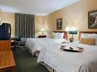 фото отеля Hampton Inn Kansas City Village West