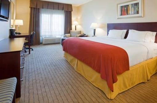 фото отеля Holiday Inn Express Minot South