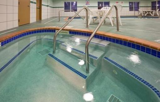 фото отеля Holiday Inn Express Minot South