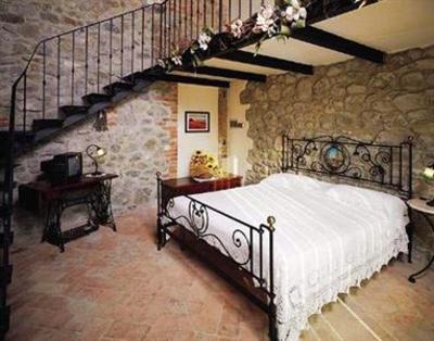 фото отеля Sant'Alberto Apartment Castiglione d'Orcia