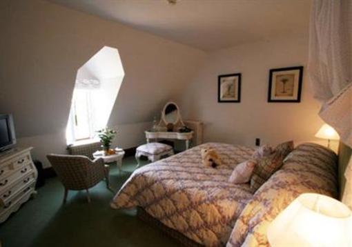 фото отеля Abbaye De La Bussiere Hotel La Bussiere-sur-Ouche