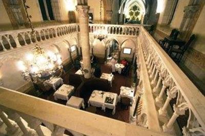 фото отеля Abbaye De La Bussiere Hotel La Bussiere-sur-Ouche