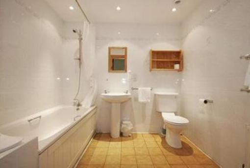 фото отеля Merchant City Inn