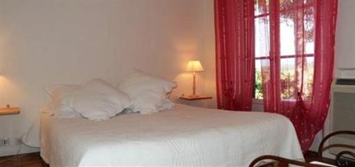 фото отеля Hotel la Cle des Champs