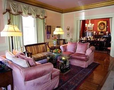 фото отеля Sarah Kendall House