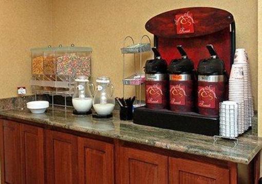 фото отеля Comfort Suites Firestone