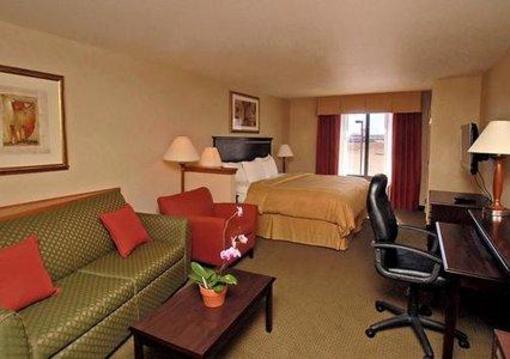 фото отеля Comfort Suites Firestone