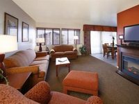 Embarcadero Inn
