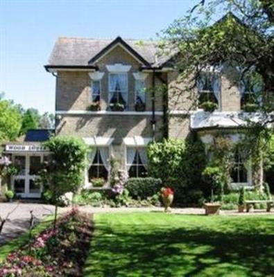 фото отеля Wood Lodge Hotel Bornemouth