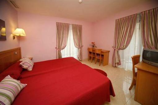фото отеля Hostal Cruz Sol