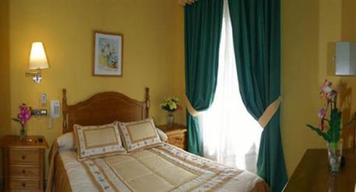 фото отеля Hostal Cruz Sol